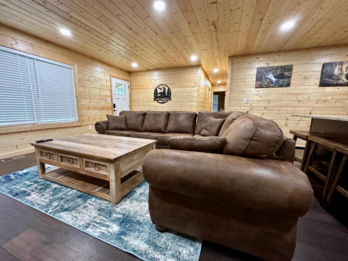 The Brick House: Brand New! 3 Bedroom Home With Private Driveway Pigeon Forge Esterno foto